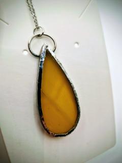 Photo de l'article Pendentif en vitrail