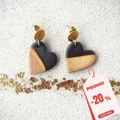 Photo de l'article Boucles d'oreille en porcelaine noire - coeur doré