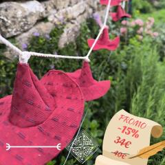 Picture of the product PROMO -15% – Red Witch Garland