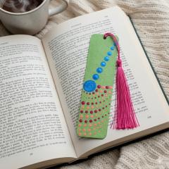 Foto van het artikel Handbeschilderde houten bladwijzer S - Dot Art - Bladzijde Glans