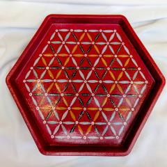 Plateau mandala Éveil d’Akasha peint à la main, art vibratoire en dot painting, objet spirituel unique / Mandala plateau Éveil d’Akasha handgeschilderd, vibrerende dot painting kunst, uniek spiritueel object / Hand-painted Akasha mandala tray, vibrational dot painting art, unique spiritual object