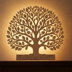 Lampe LED Arbre de Vie personnalisable en bois – veilleuse décorative artisanale, cadeau symbolique famille, naissance, mariage, baptême, fête des mères, design intérieur chaleureux, fabrication belge, objet déco lumineux spirituel, idée cadeau personnalisée made in Belgium / Personaliseerbare LED levensboom lamp in hout – symbolisch familiegeschenk, geboorte, huwelijk, doop, Moederdag, warme interieurdecoratie, ambachtelijk Belgisch design, spirituele sfeerverlichting, gepersonaliseerd cadeau made in Belgium / Customizable LED Tree of Life wooden lamp – symbolic family gift for birth, wedding, baptism, Mother’s Day, warm interior decor lighting, handcrafted Belgian design, spiritual home decoration, personalized made in Belgium gift idea