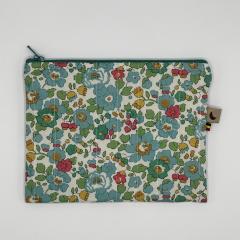 Photo de l'article Trousse plate matelassée U