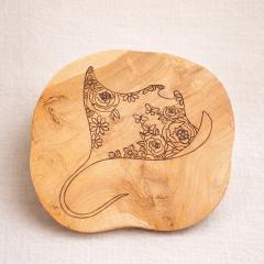 Picture of the product Hand-burned teak wall decor – Ocean-inspired design, handmade and natural