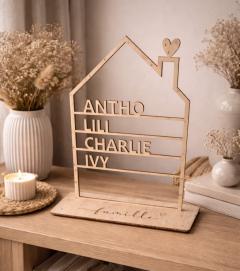 Maison en bois personnalisée prénoms famille décoration intérieure émotion cadeau unique personnalisé naissance mariage souvenir précieux fait main / Personalized wooden family house decor custom names emotional gift birth wedding keepsake handmade unique / Gepersonaliseerd houten huisje namen familie decoratie cadeau geboorte huwelijk uniek
