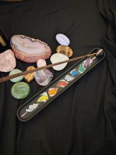 Porte encens design artisanal coloré dot painting objet déco intérieur tendance zen méditation cadeau bien-être exclusif fait main pièce unique / Colorful handmade incense holder dot art modern zen decor meditation wellness gift unique handcrafted piece / Kleurrijke wierookhouder handgemaakt modern zen decoratie meditatie cadeau uniek stuk