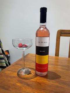 Photo de l'article Vin de Miel 100% Belge framboise 50 cl