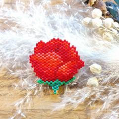 Photo de l'article Rose - Pin’s en perles Miyuki