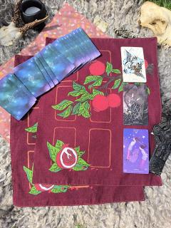 Photo de l'article Tapis divination "Grenade Rouge"