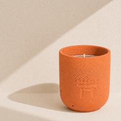 Photo de l'article Bois de rose – bougie parfumée 75 h