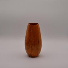 Picture of the product Yew wood vase