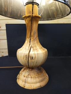 Photo de l'article Pied de lampe en orme