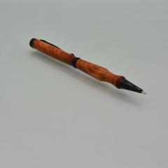 Photo de l'article Stylo bille fait main en if