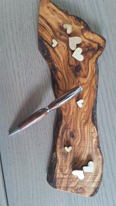 Picture of the product Handcrafted pen made from local wood.