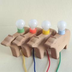 Picture of the product Bear lamp - Light green and yellow