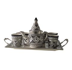 Photo de l'article Handmade Moroccan Tea Set-Hand-Painted Ceramic Teapot with Cups - Tray – Mint Tea Set for Boho Kitchen & Brass Decor-Nickel silver inlay.