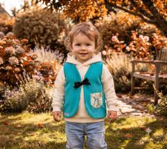 Picture of the product 18-24 month- Turquoise corduroy sheperd vest.