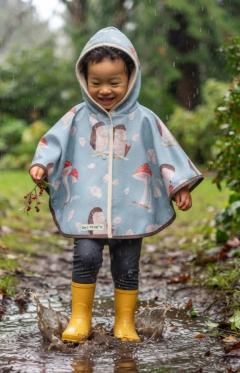 Picture of the product Hedgehogs Rain Cape : softshell comfort & handmade charm
