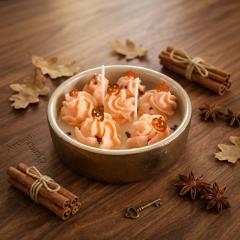 Foto van het artikel Pot Bougie halloween : chantilly bougie et paillettes halloween Bio parfum citrouille