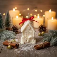 Picture of the product Petite maison de Noël en bougie bio parfum au choix