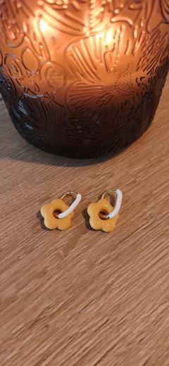 Photo de l'article Boucles d'oreilles fleurs jaune
