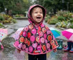 Picture of the product Jungle Rain Cape: softshell delightful and colorful