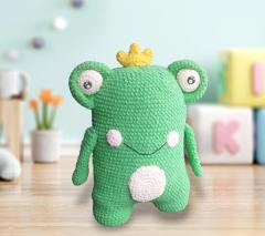 Peluche grenouille douce faite main, parfaite pour les câlins et l’imaginaire / Zachte handgemaakte kikkerknuffel, perfect om te knuffelen en fantaseren / Soft handmade frog plush, perfect for cuddles and imaginative play