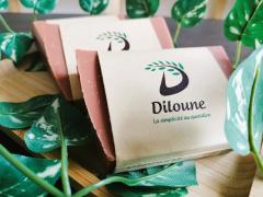 Savon surgras à l’argile rouge, éclat naturel pour peaux ternes – fabrication artisanale belge / Ambachtelijke zeep met rode klei, ideaal voor doffe huid – overvet en natuurlijk / Red clay superfatted soap – artisanally made for dull or tired skin