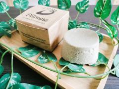 Shampoing solide purifiant coco & argile verte – pour cheveux à tendance grasse / Reinigende solide shampoo met kokos en groene klei – voor vet haar / Purifying solid shampoo with coconut & green clay – ideal for oily hair, zero waste