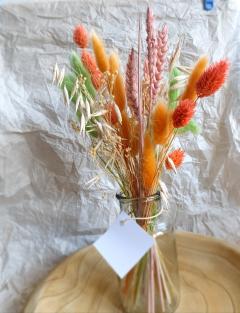 Bouquet de fleurs séchées pastel – douceur artisanale signée Fleur de Lune – pour offrir ou décorer / Pastel droogbloemen – zachte Belgische creatie – om te geven of in huis te halen / Pastel dried flowers – soft Belgian craft – perfect to offer or display