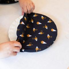 Grande charlotte 25 cm motif frites – protège plats et saladiers, lavable et fun / Grote herbruikbare hoes 25 cm – vrolijk en Belgisch keukenaccessoire / Large 25 cm reusable cover – Belgian fun design for kitchen