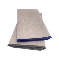 Lot 2 serviettes Maison Koshi – lin lavé finition Océan/Forêt – design épuré et fabrication belge locale / Servetten in gewassen linnen – Koshi – oceaan/groen afwerking – Belgisch vakmanschap / Linen napkin set – ocean & forest finish – Belgian local design by Maison Koshi