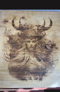 Gravure laser sur bois "Mage" – décoration mystique artisanale pour intérieur spirituel / Houten lasergravure van een magiër – mystieke en spirituele wanddecoratie / Laser wood engraving of a mage – mystical and spiritual handmade décor