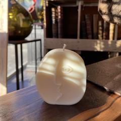 Bougie design Pablo – inspiration cubiste, sculpture en cire végétale naturelle / Pablo kaars – kubistische stijl in natuurlijke was / Pablo artistic candle – cubist inspiration in natural plant-based wax