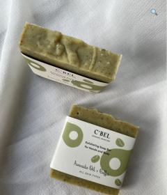 C'Bel: Savon exfoliant avocat & café – soin naturel zéro déchet, tonifie et purifie la peau / Exfoliërende avocado-koffiezeep – natuurlijke verzorging zonder afval / Avocado & coffee exfoliating soap – plastic-free natural skincare