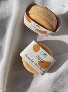 Shampoing solide coco & agrumes – pour cheveux secs, formulation naturelle sans plastique / Vaste shampoo met kokos en citrus – voor droog haar / Solid shampoo bar with coconut & citrus – for dry hair, natural & plastic-free