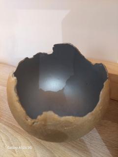 Photophore creusé en béton, brut et élégant, fait main pour offrir / Betonnen theelichthouder met ruwe afwerking, handgemaakt in België / Raw concrete candle holder, Belgian handmade gift with character