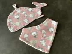 Coffret bébé artisanal avec doudou et bavoir coordonnés, fait main en Belgique / Handgemaakt babysetje met knuffeldoekje en slab, schattig cadeau / Handmade bib and comforter set, perfect gift for newborns