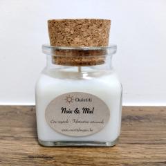 Foto van het artikel Geurkaars Noten & Honing – 80g zoete gezelligheid, plantaardige was & Belgisch handwerk