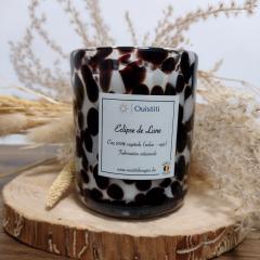 Bougie Eclipse de Lune – notes mystérieuses, cire végétale dans pot "taches de vin" / Eclipse de Lune kaars – mysterieus parfum in unieke bordeaux pot / Moon Eclipse candle – mysterious notes in wine-stained effect jar Ouistiti