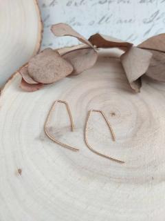 Boucles en Gold Filled 14K – délicates et intemporelles /Oorbellen in Gold Filled 14K – verfijnd en tijdloos /14K gold-filled earrings – elegant and timeless